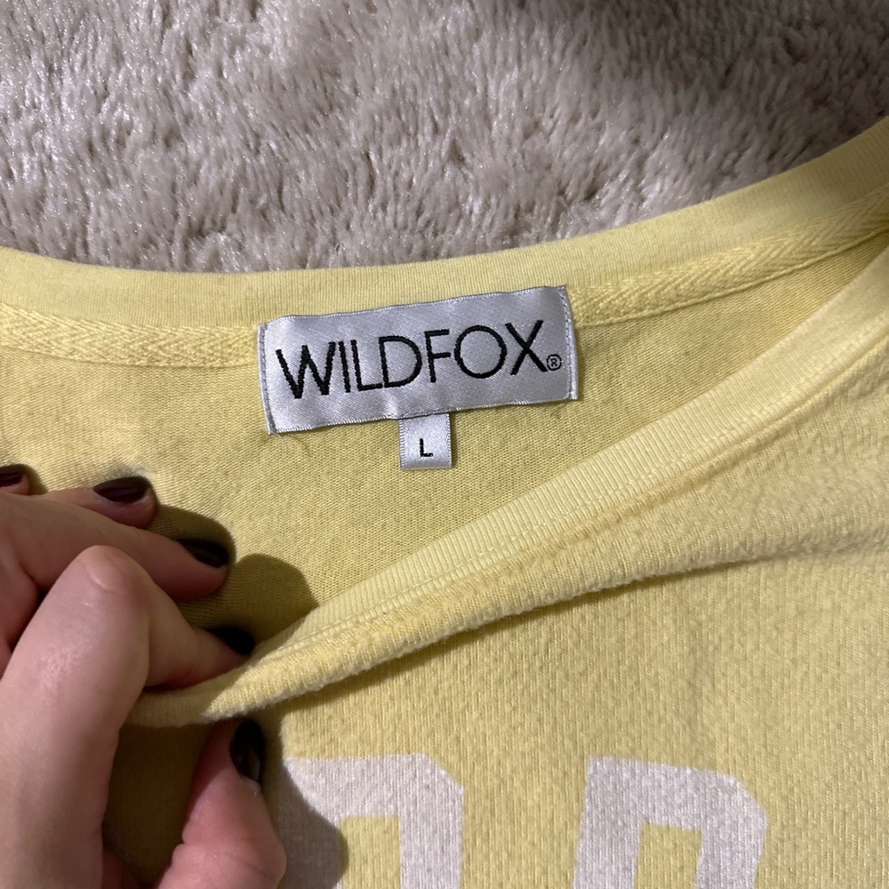 Wildfox long sleeve/sweatshirt. Sooo comfy!